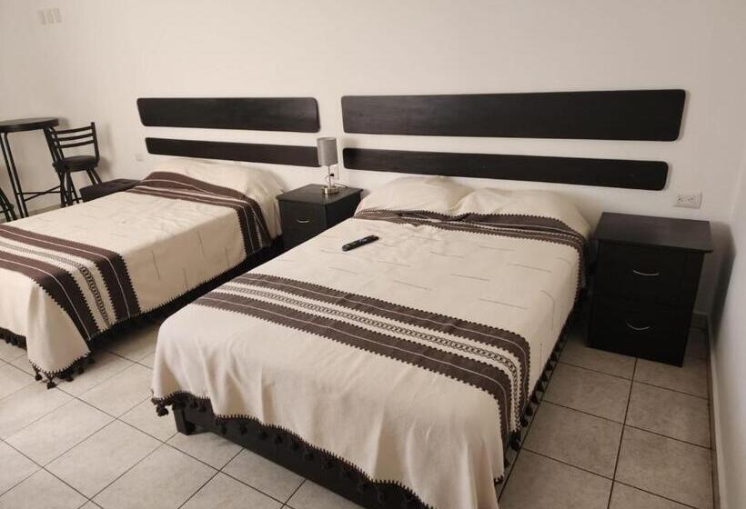 اتاق استاندارد, La Casa Blanca