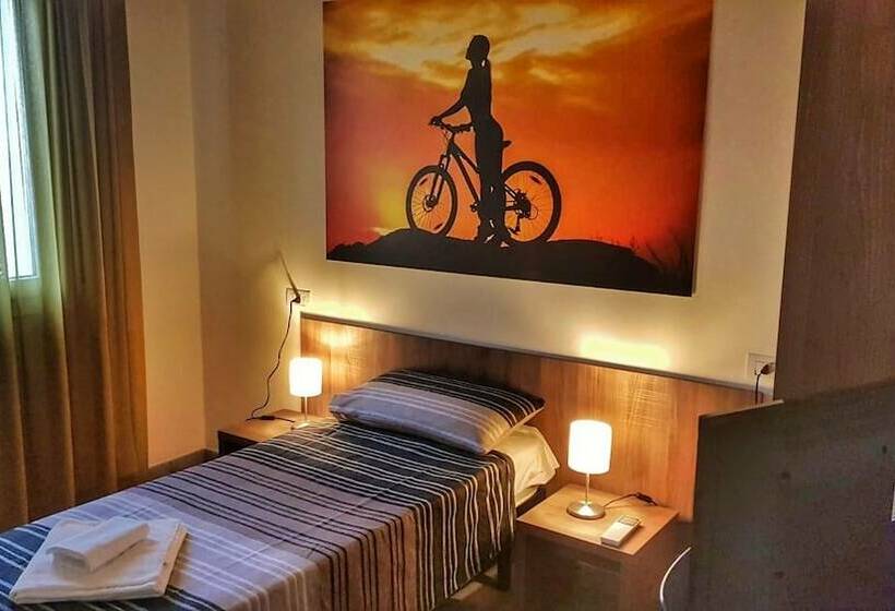 اتاق استاندارد یک نفره, Bed & Bike
