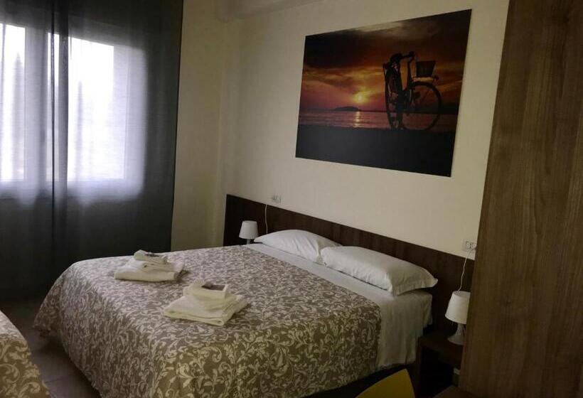 اتاق استاندارد سه نفره, Bed & Bike