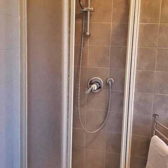 اتاق استاندارد چهار تخته, Bed & Bike