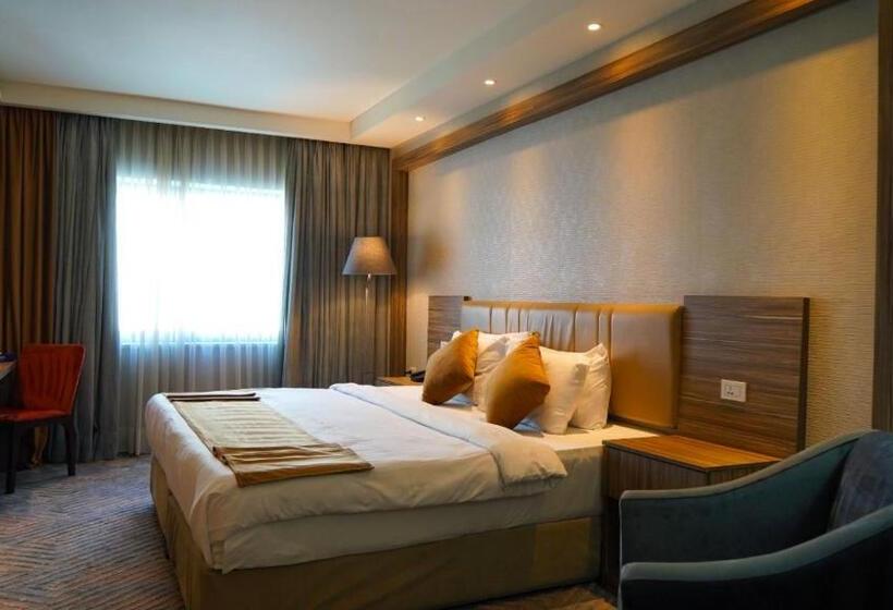 سوییت اجرایی, Mena Tyche Hotel Amman