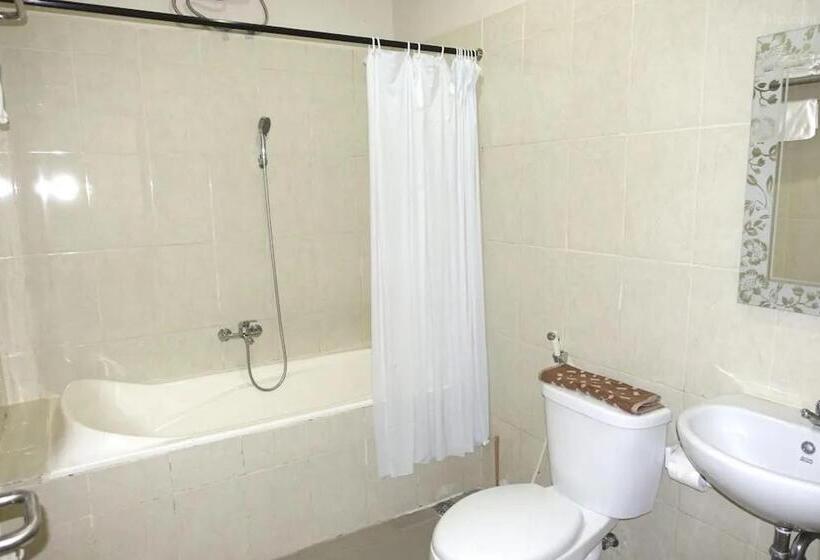 Номер Deluxe, Tuban Torres Accommodation