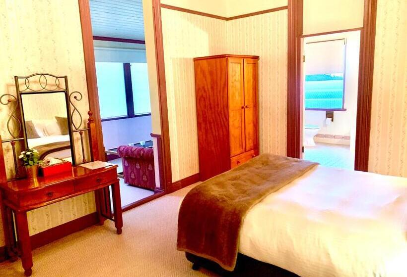 스위트 킹사이즈 침대, Victoria And Albert Guesthouse