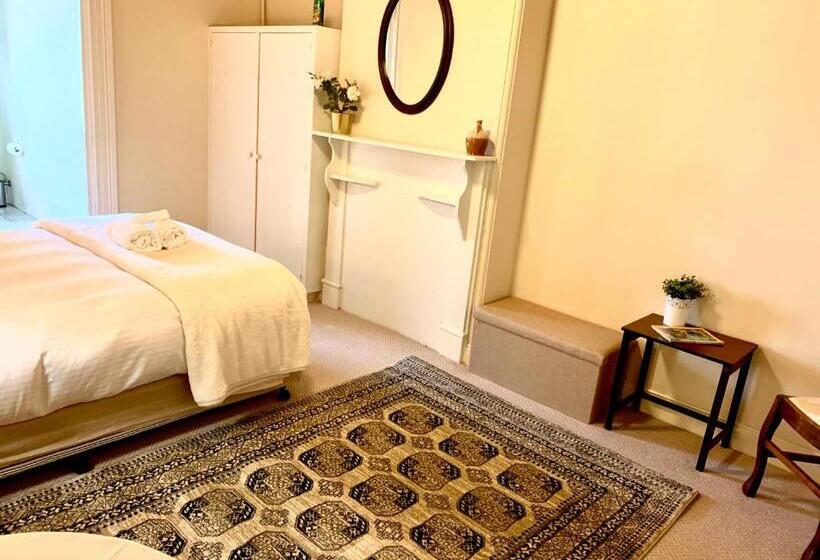 스탠다드 룸, Victoria And Albert Guesthouse