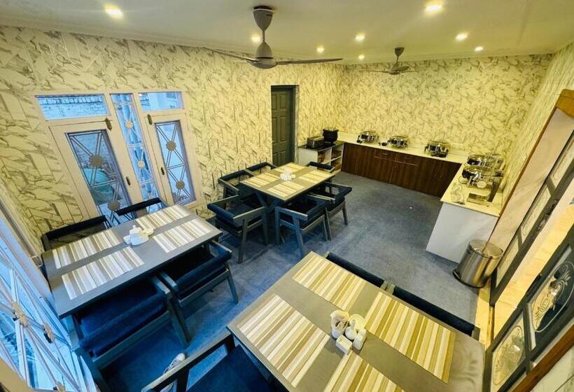 Стандартный Номер Кровать Кинг, De Elaaf The Luxury Stay