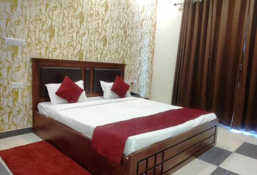 اتاق استاندارد, Aastha Shree Dham