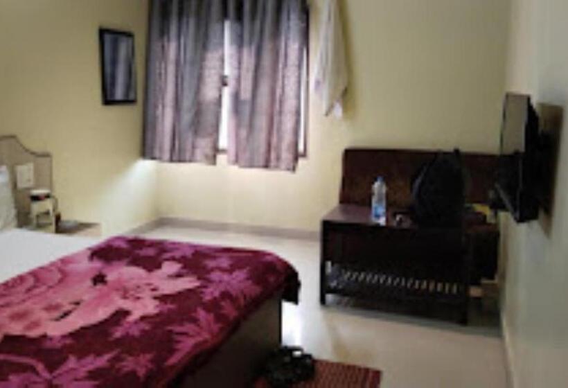 Номер Deluxe, Manas, Ambikapur