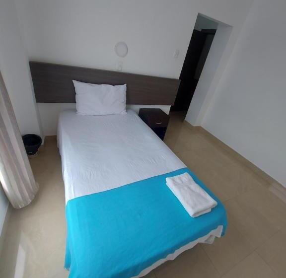 Номер Стандарт Индивидуальный, Hostal Los Gavilanes