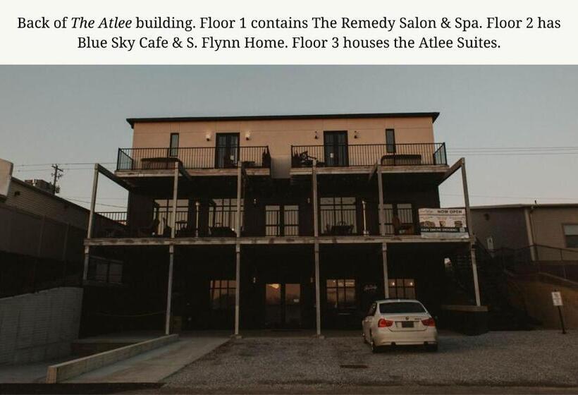 자쿠지 스위트, The Atlee Suites