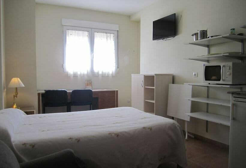 Номер Стандарт, Hostal El Estudio
