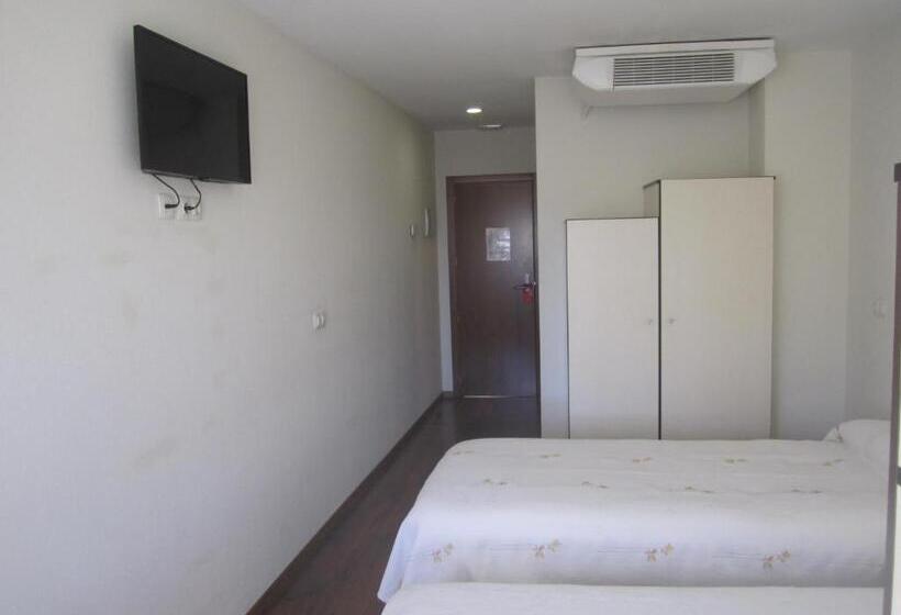 Номер Стандарт, Hostal El Estudio