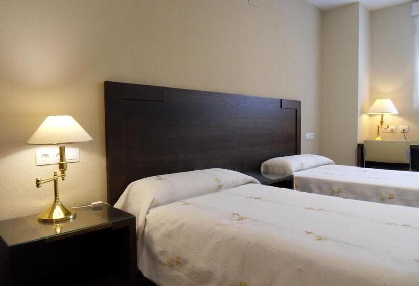 Номер Стандарт, Hostal El Estudio
