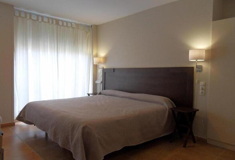 Номер Стандарт, Hostal El Estudio