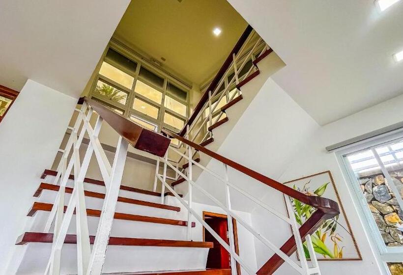 1间卧室的房子, Caliraya Heights Resorts And Events Place
