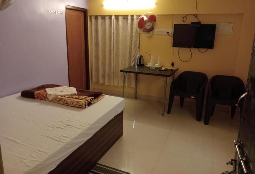 经济房, Gangasagar Hotel & Resort