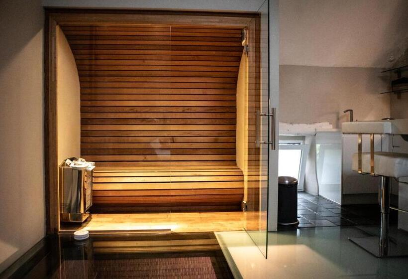 Номер Стандарт с Гидромассажем, Suite Wellness