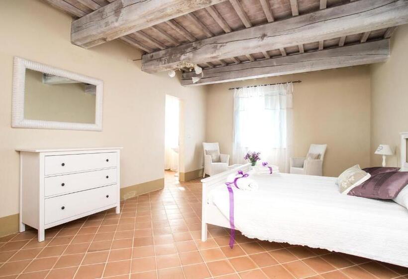 带3个卧室的公寓, Luxury Resort With Swimming Pool In The Tuscan Countryside, Apartments With Private Outdoor Area Wit