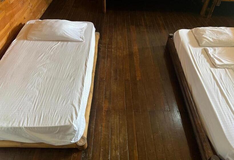 Семейный Номер, Hostal La Cabaña De Polo