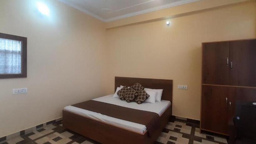 Номер Стандарт с Балконом, Happy Home Stay, Dharamshala