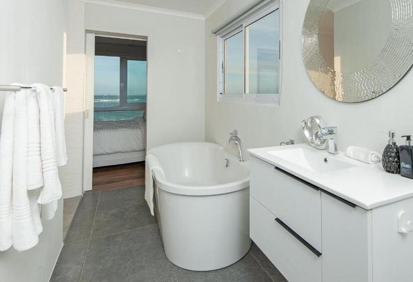 Апартаменты Пентхаус 1 Спальня, Absolute Ocean Boutique Guesthouse