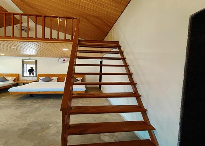 标准间, Shrubbery Palms Resort
