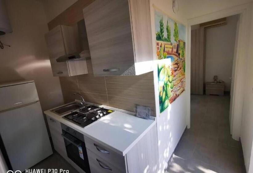 Апартаменты 2 Спальни, Residence Il Carrubo
