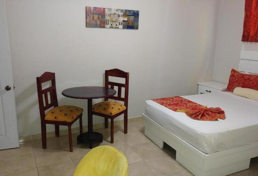 Номер Стандарт, & Restaurante Flamboyan Higuey