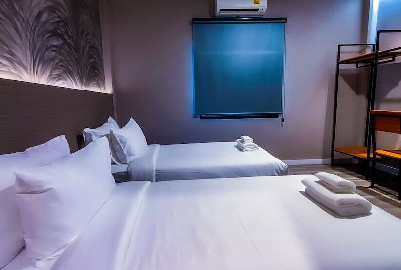 스탠다드 룸, The Riva Vientiane
