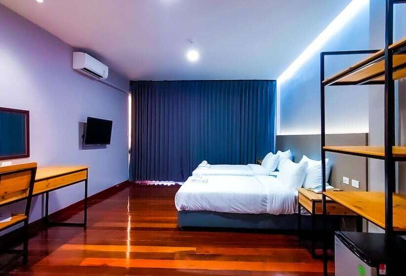 디럭스 룸, The Riva Vientiane