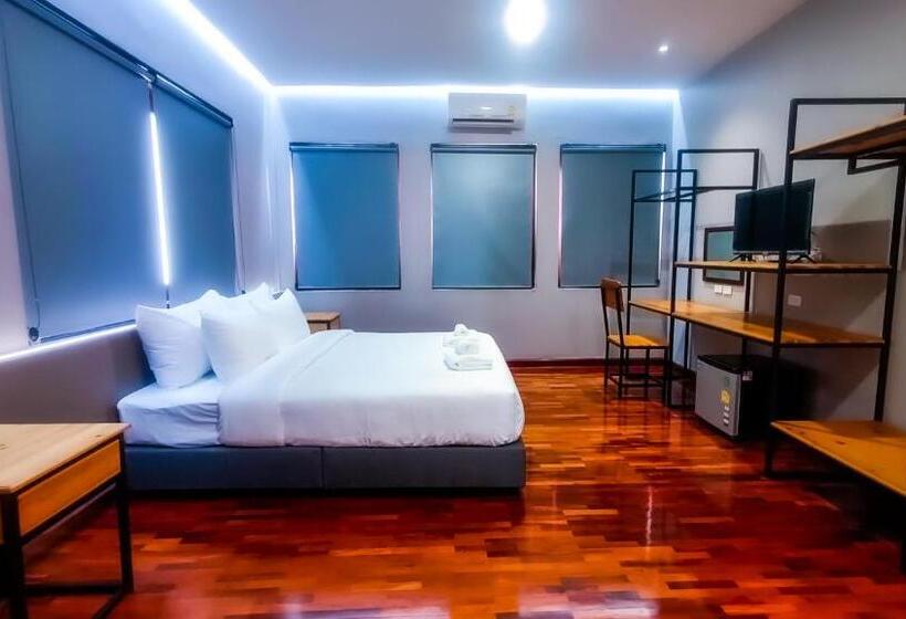 디럭스 룸, The Riva Vientiane