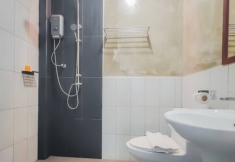 스탠다드 룸, The Riva Vientiane