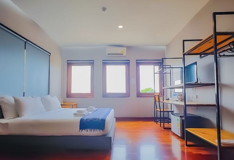 디럭스 룸, The Riva Vientiane