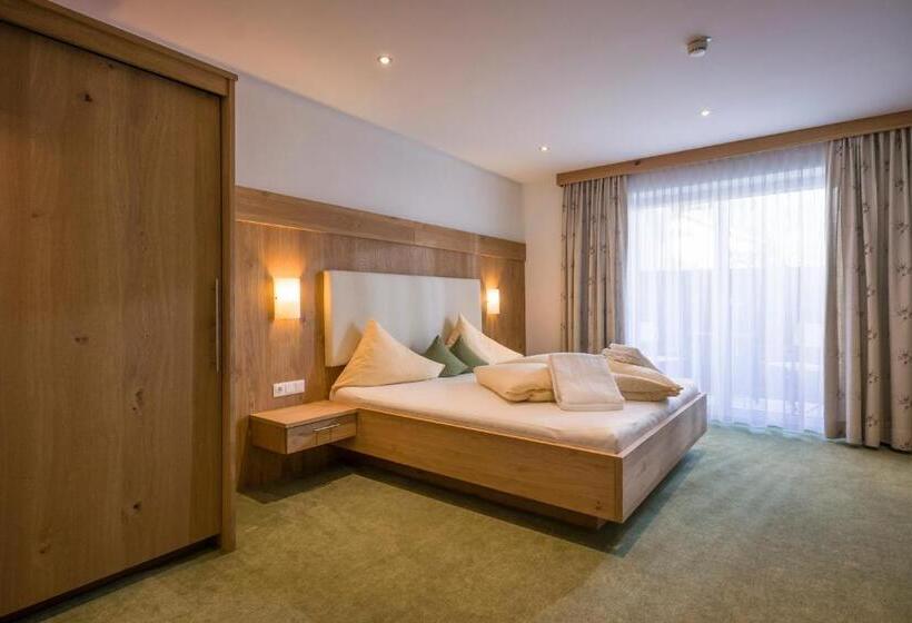 Номер Superior, Alpenhof Hotel Garni Suprême
