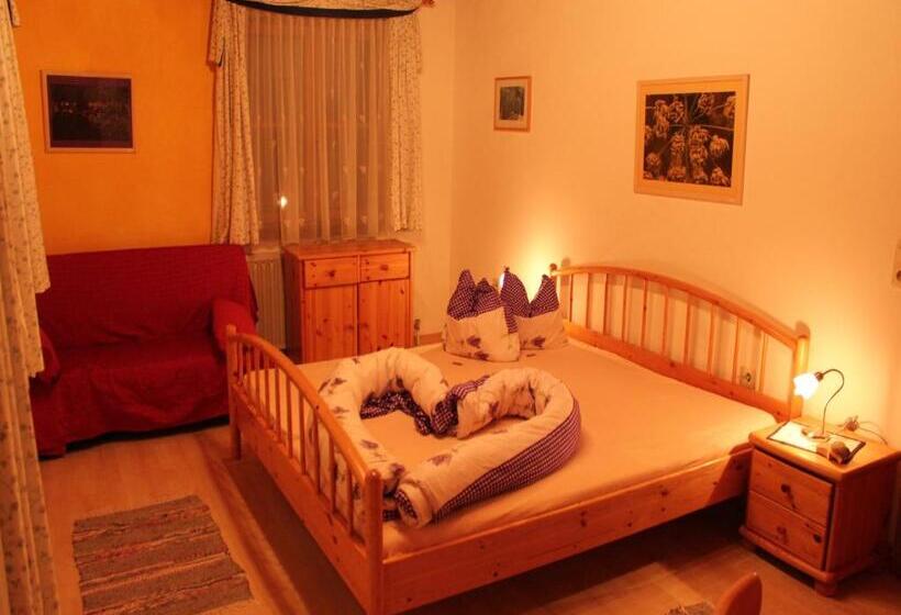 Апартаменты 2 Спальни, Familienbauernhof Christa