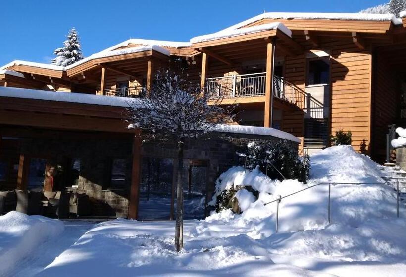 Апартаменты 2 Спальни, Resort Tirol Am Wildenbach