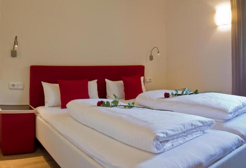Апартаменты 2 Спальни, Resort Tirol Am Wildenbach