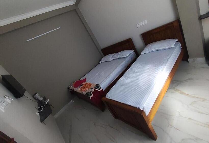 带大床的标准间, Sri Aksha Residency