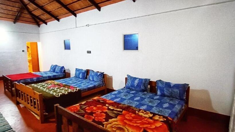 标准三人间, Coorg Kairav Homestay