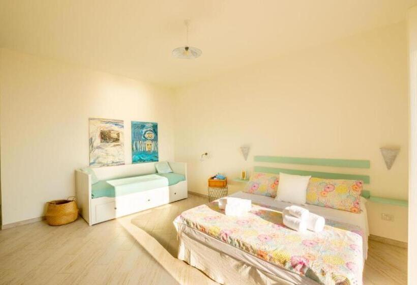 Четырехместный Номер Стандарт Вид на Море, Finisterrae Rooms And Suites