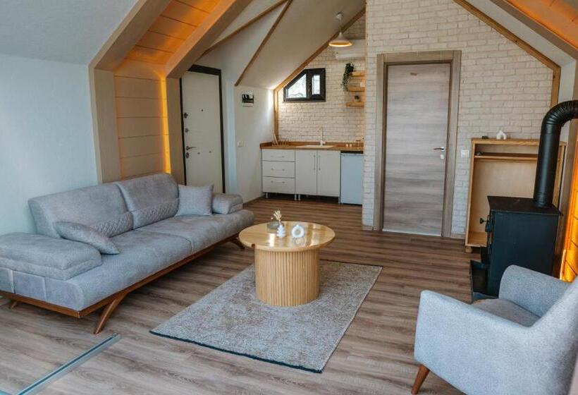 اتاق لوکس, Woodlife Bungalov