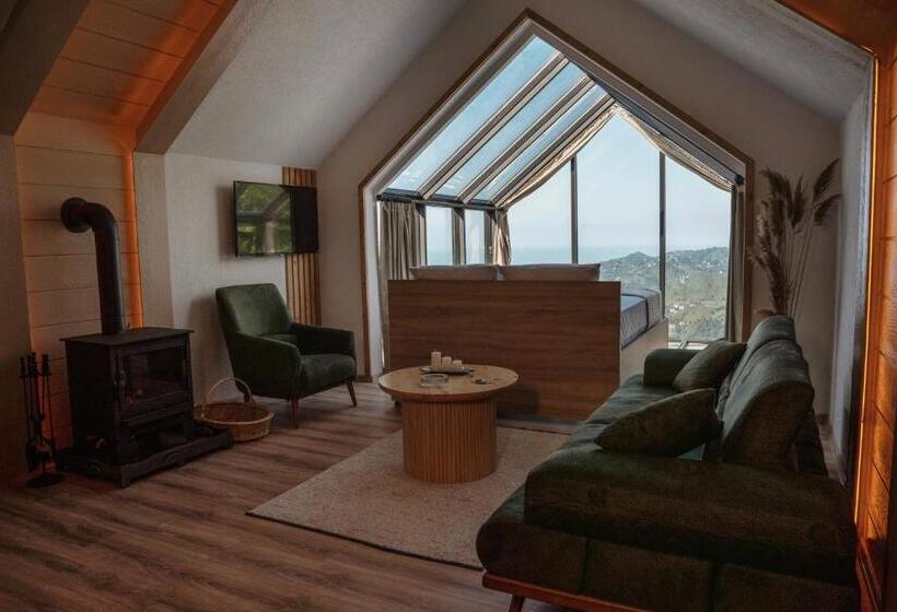 بانگلوی لوکس, Woodlife Bungalov