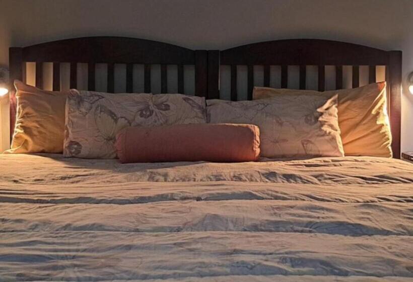 חדר סטנדרט, Stay At 12 Guesthouse And Selfcatering