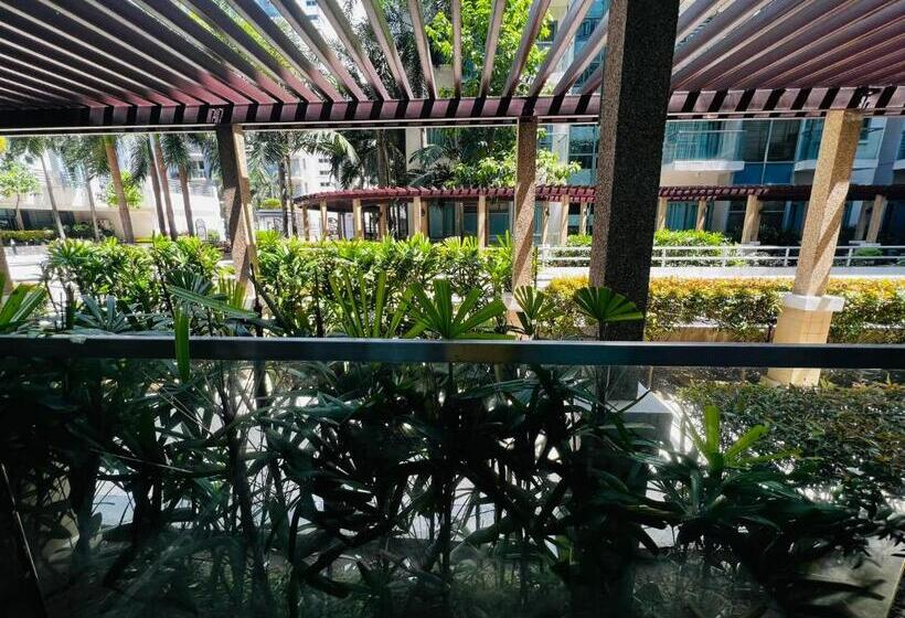 バルコニー付きスタンダードステューディオ, Studio 1st Fl With Balcony Across Terminal 3 Airport