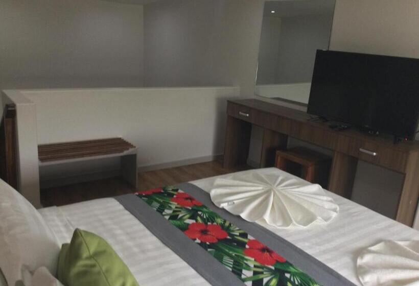 패밀리 스튜디오, Vualiku Hotel & Apartments