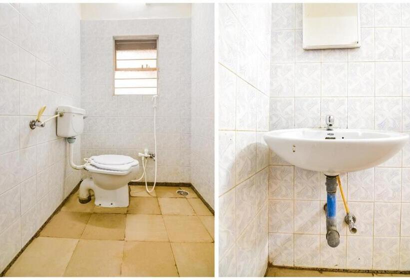 Номер Стандарт, Collection O Hotel Shivganga