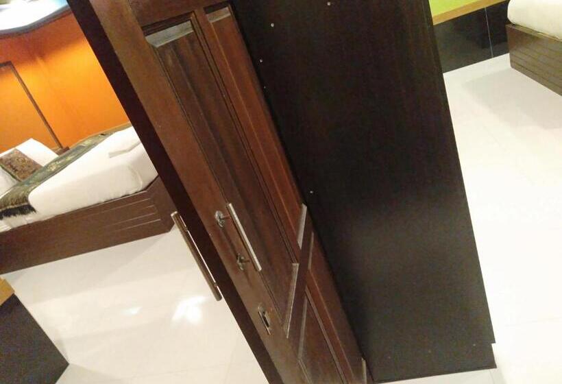 Семейный Номер, Kruachokhai Hotel & Resort