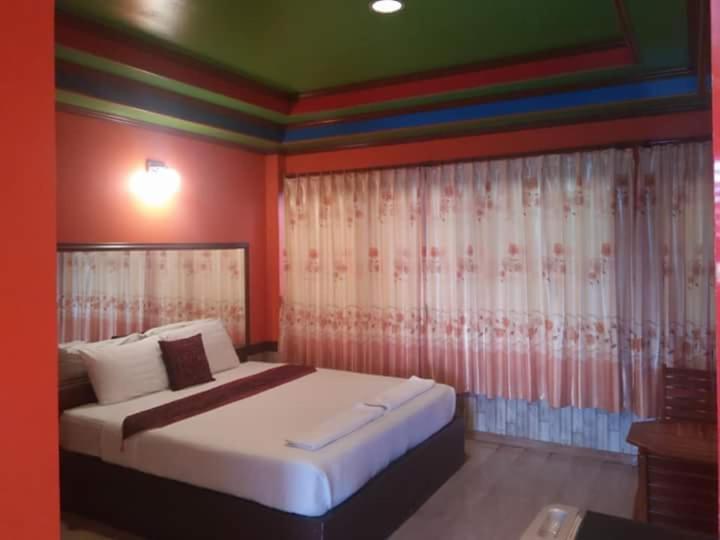 Номер Superior Кровать Кинг, Kruachokhai Hotel & Resort