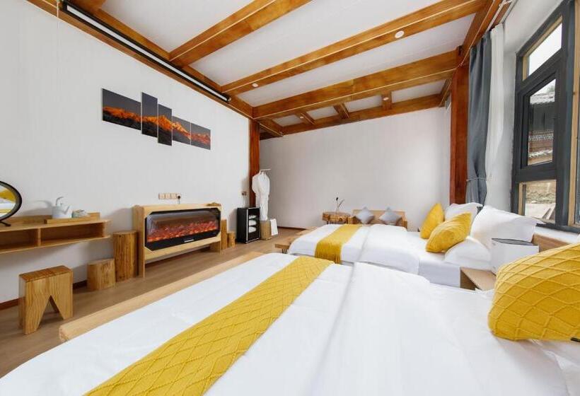 اتاق لوکس, Shangri La Jiangyue Beiting Boutique Homestay