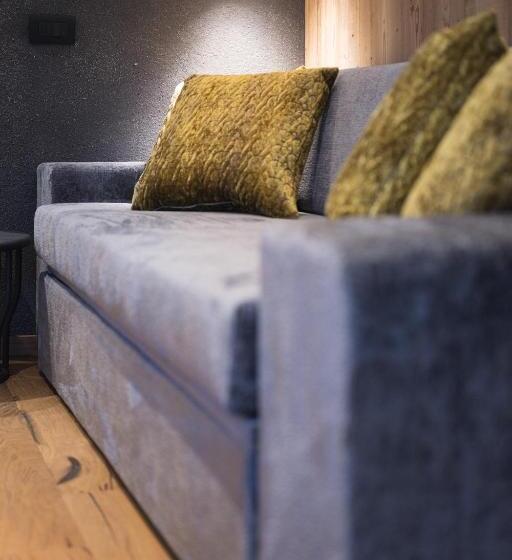 Люкс Вид на Горы, Dolomiti Exclusive Your Mountain Suite