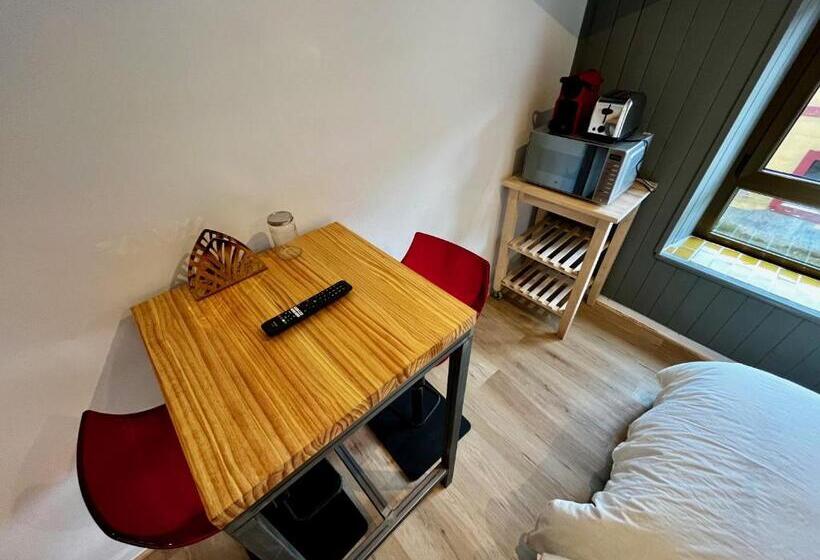Номер Стандарт, The Orange Teddy Bear Hostal La Peña